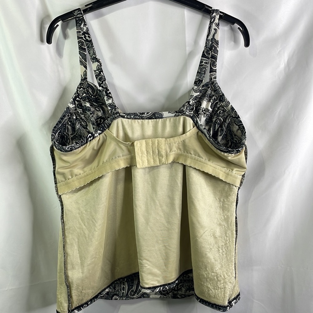 Lands’ End black gray white underwire tankini top - Picture 3 of 7